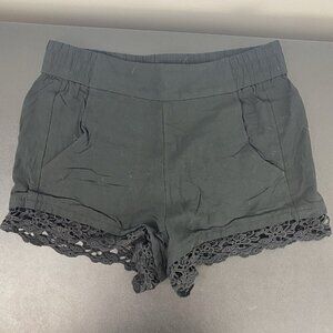 Express Women's Flowy Lightweight Shorts Size XS Black 100% Rayon Crochet Trim
